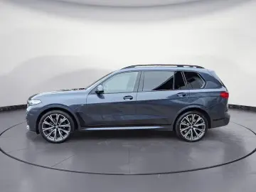 BMW X7 M50 I