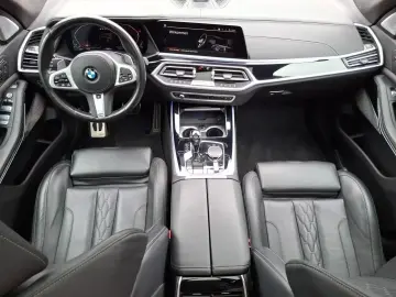 BMW X7 M50 I