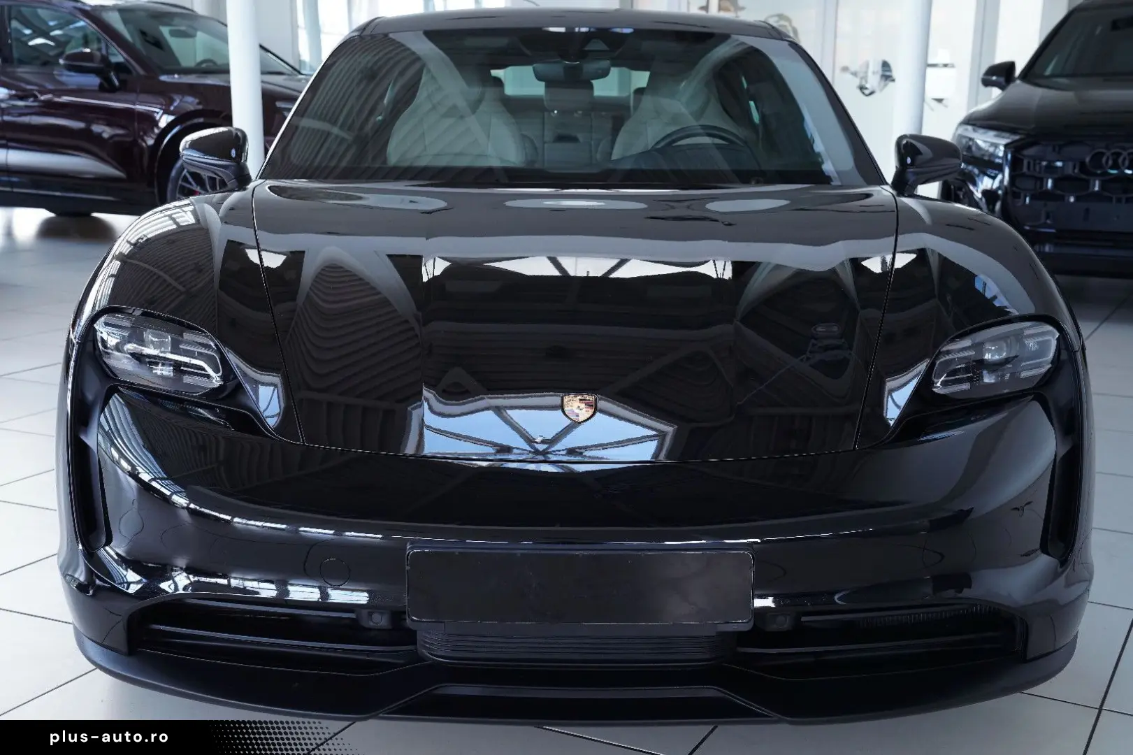 PORSCHE Taycan 4 S HUD BOSE Pano 360 Leder LED