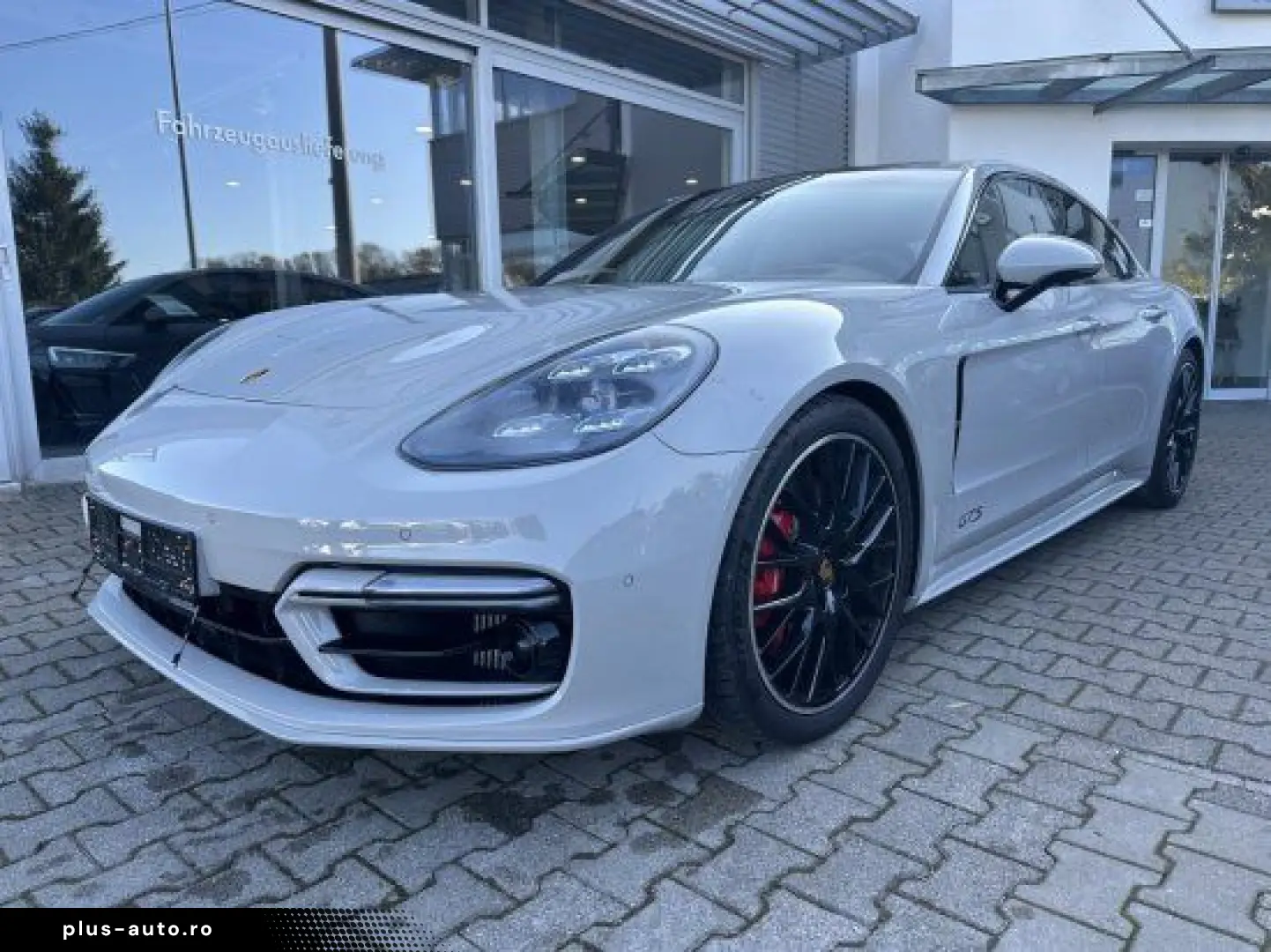 PORSCHE Panamera GTS 4.0  SPORTABGAS PANO HEAD-UP