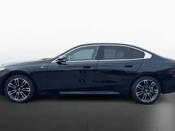 BMW 530 e M Sport DAPr PA  H K LCPr 19