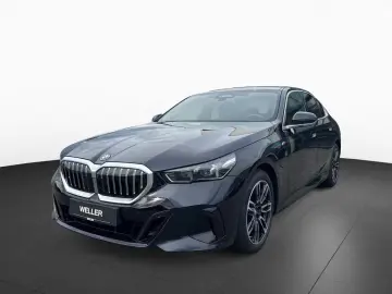 BMW 530 e M Sport DAPr PA  H K LCPr 19