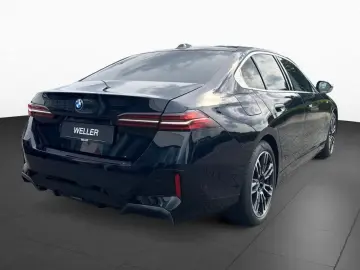 BMW 530 e M Sport DAPr PA  H K LCPr 19