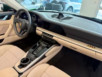 PORSCHE 911 992 Targa 4S Heritage Design Edition PTS