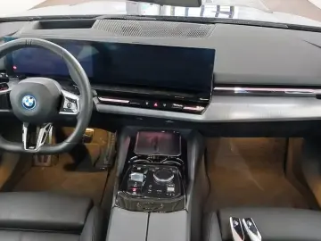 BMW 530 e LIMOUSINE M SPORT SHADOW