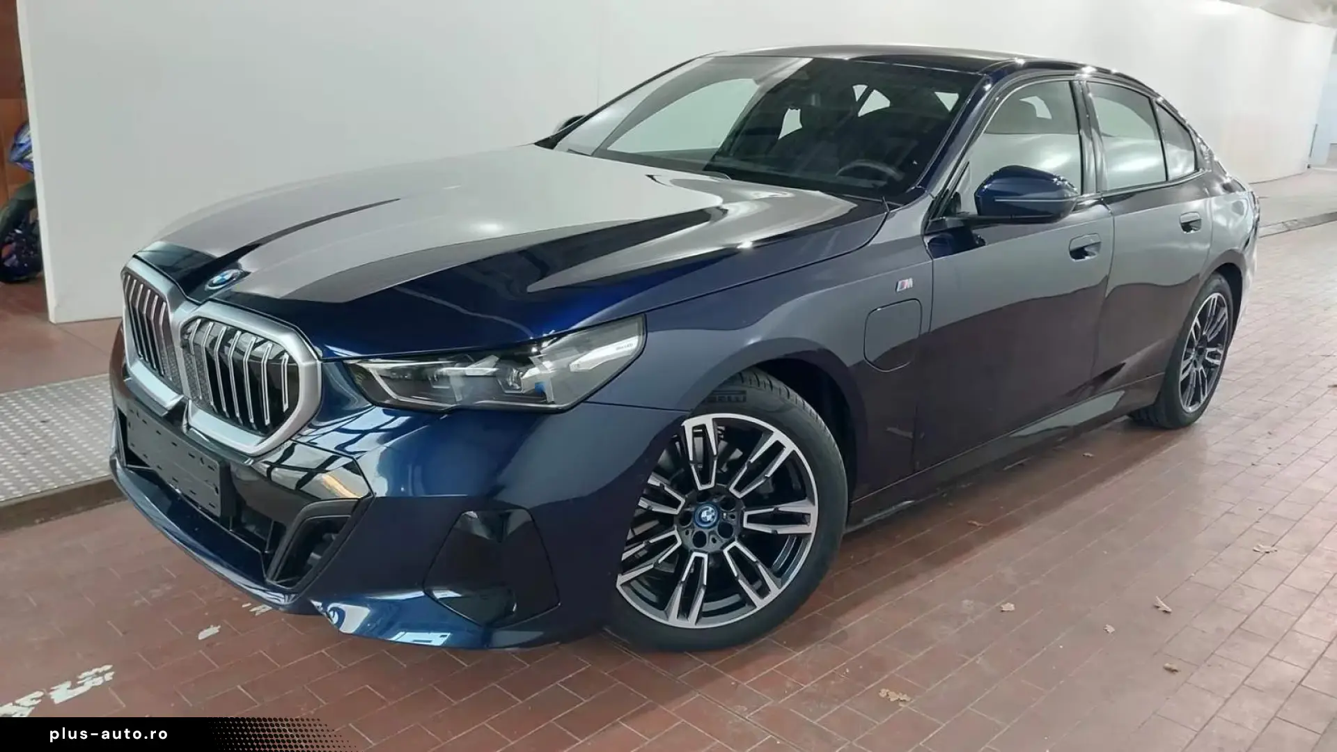 BMW 530 e LIMOUSINE M SPORT SHADOW