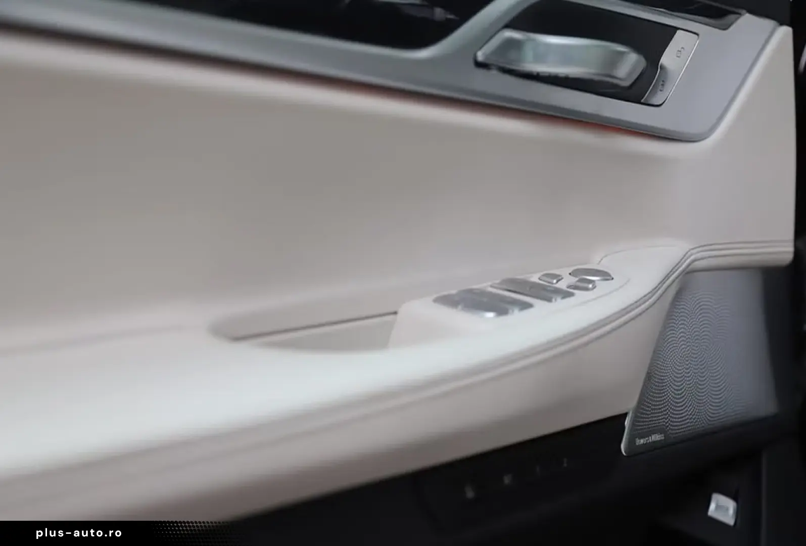 BMW 745 Le xDrive Bowers & Wilkins   Night Vision