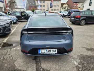 TOYOTA Prius Plug-In 2.0 Hybrid Executive  neues Modell