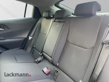 TOYOTA Prius 2.0 Plug-in Hybrid Executive LED Navi