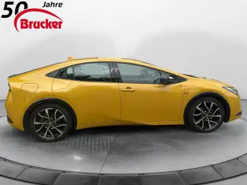 TOYOTA Prius Plug-in Hybrid Executive NAVI LED ACC EPH