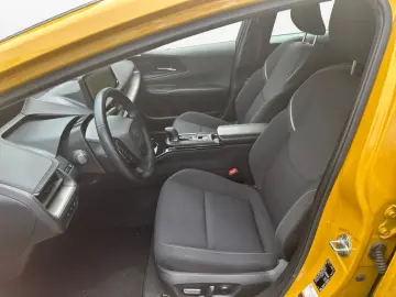 TOYOTA Prius Plug-in Hybrid Executive NAVI LED ACC EPH