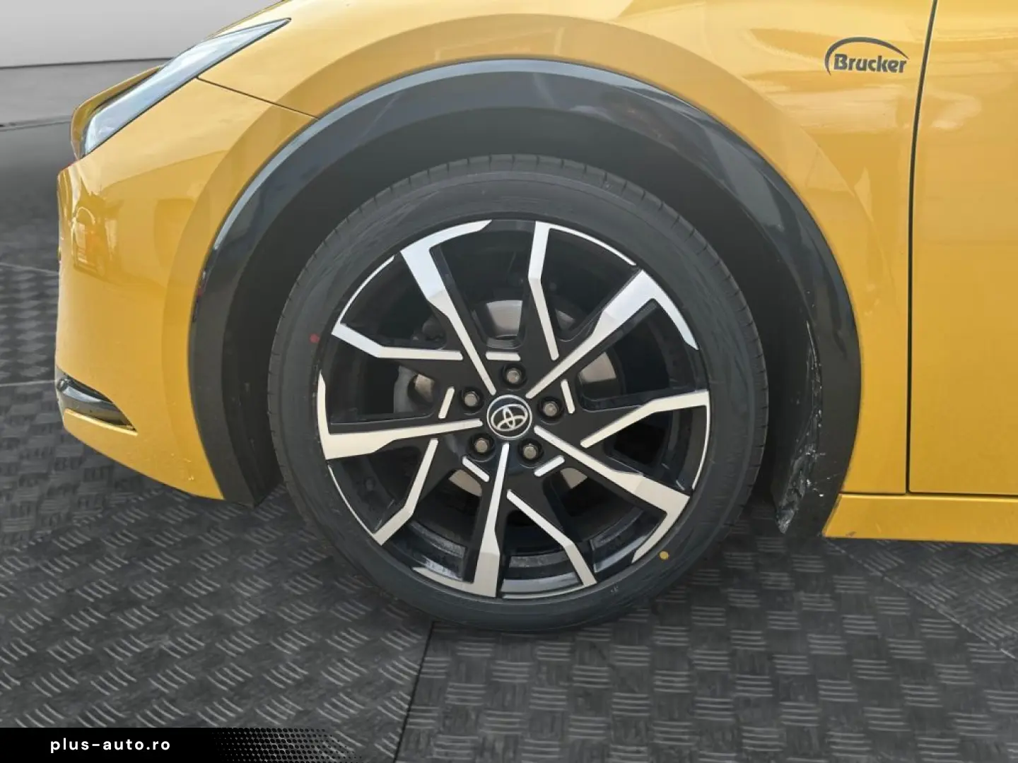 TOYOTA Prius Plug-in Hybrid Executive NAVI LED ACC EPH