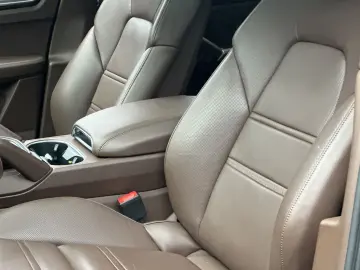 PORSCHE Cayenne E-Hybrid Coupe Platinum Edition SPORTABG