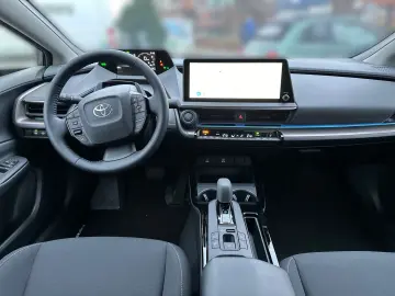 TOYOTA Prius 2.0 Plug-in Executive ACC Navi AUT LED LM