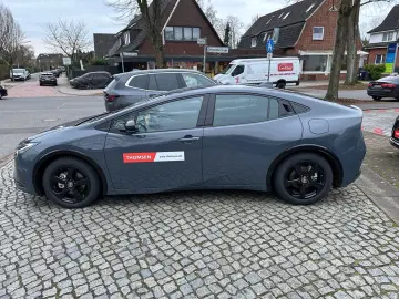 TOYOTA Prius 2.0 Plug-in Executive ACC Navi AUT LED LM