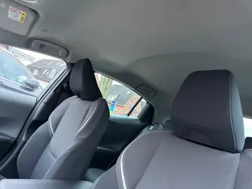 TOYOTA Prius 2.0 Plug-in Executive ACC Navi AUT LED LM