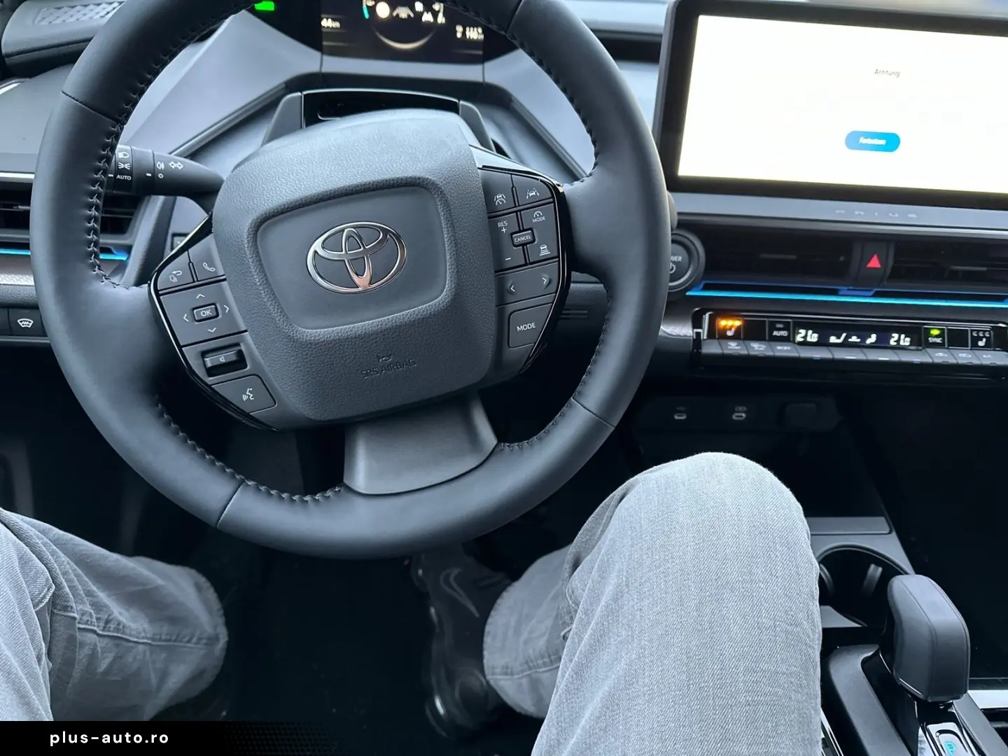 TOYOTA Prius 2.0 Plug-in Executive ACC Navi AUT LED LM