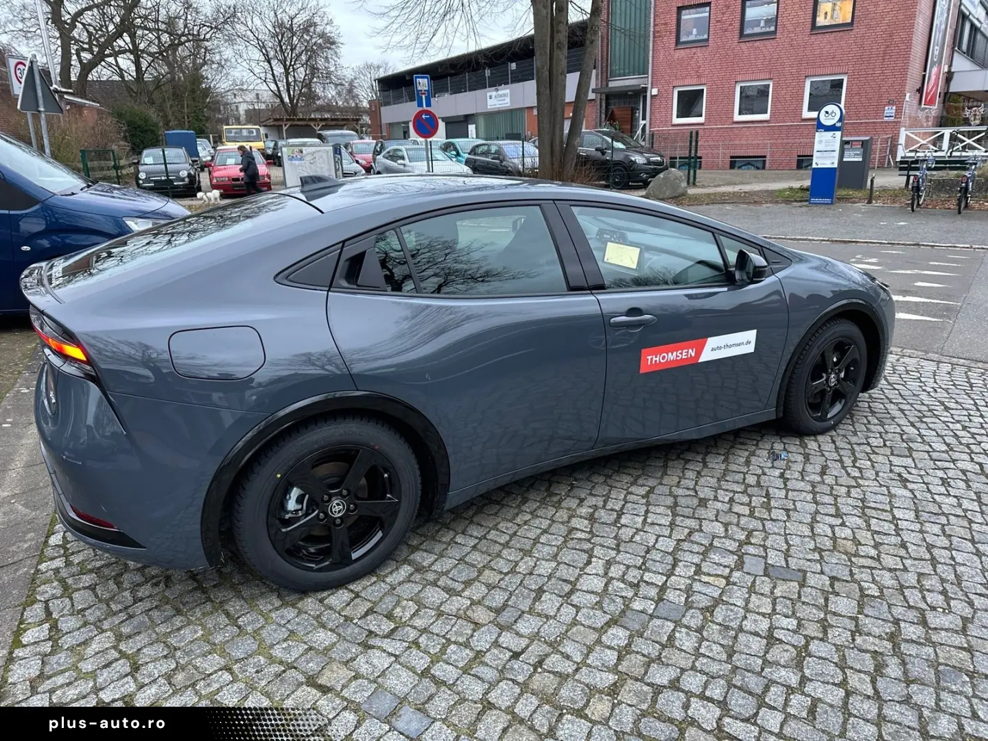 TOYOTA Prius 2.0 Plug-in Executive ACC Navi AUT LED LM