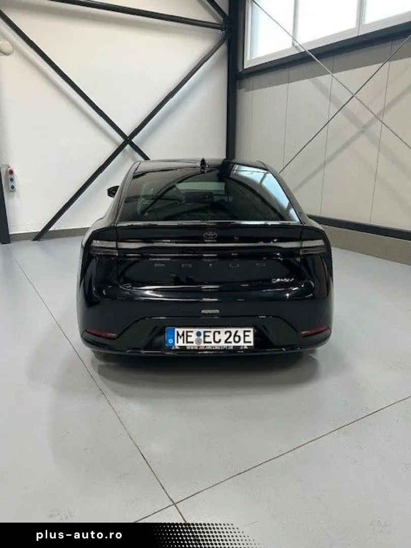 TOYOTA Plug-in Hybrid Advanced  Solar Dach  8-Fach Rad