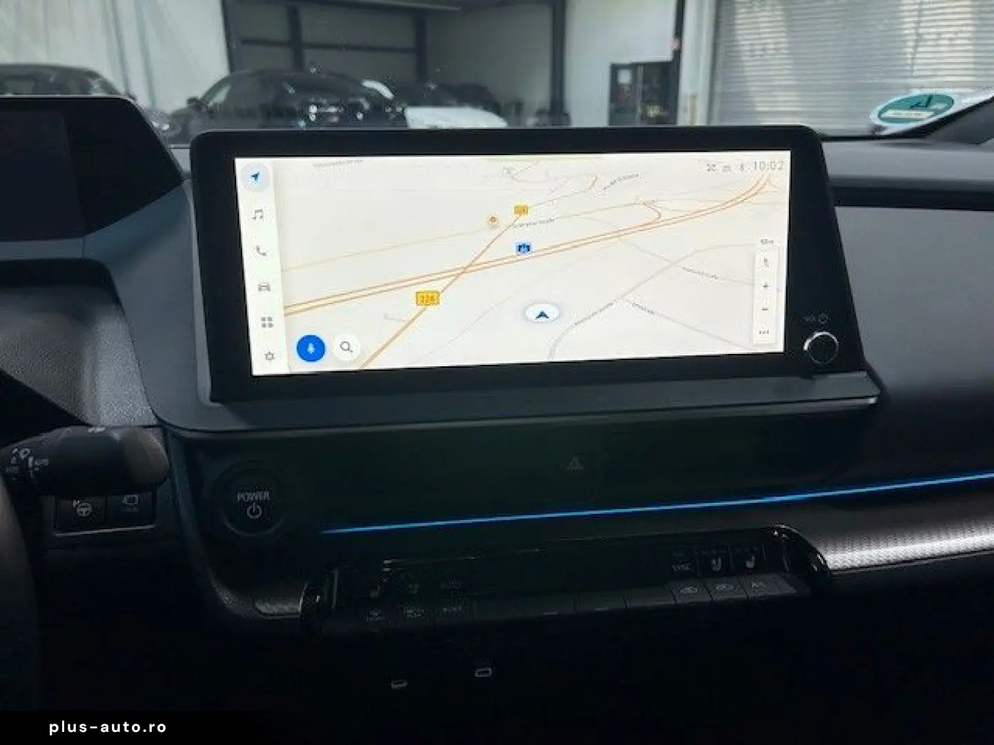 TOYOTA Plug-in Hybrid Advanced  Solar Dach  8-Fach Rad