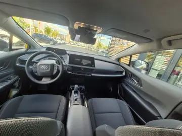 TOYOTA Prius Plug-In Hybrid Exe.  Navi  Sitzheizung