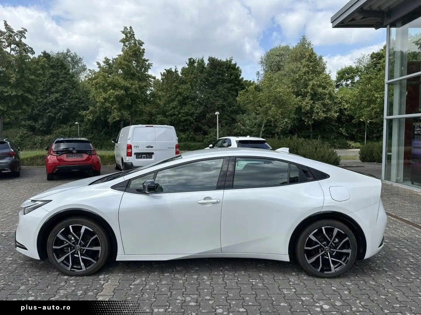 TOYOTA Prius Plug-in Hybrid Executive  Head-Up-Display
