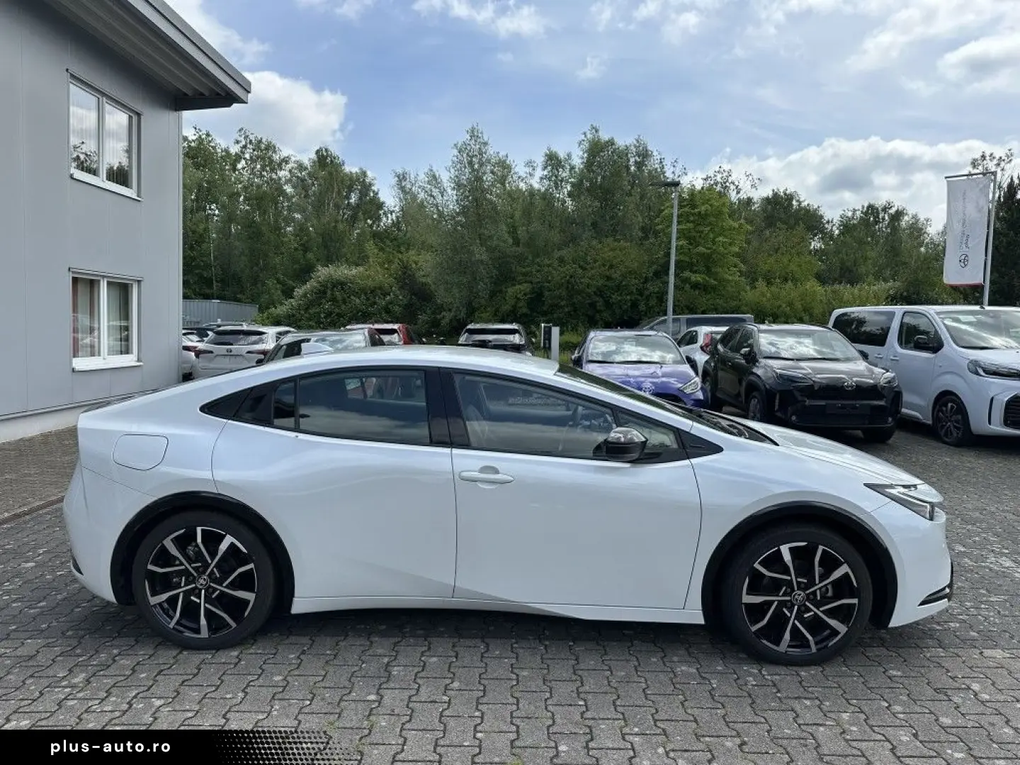 TOYOTA Prius Plug-in Hybrid Executive  Head-Up-Display