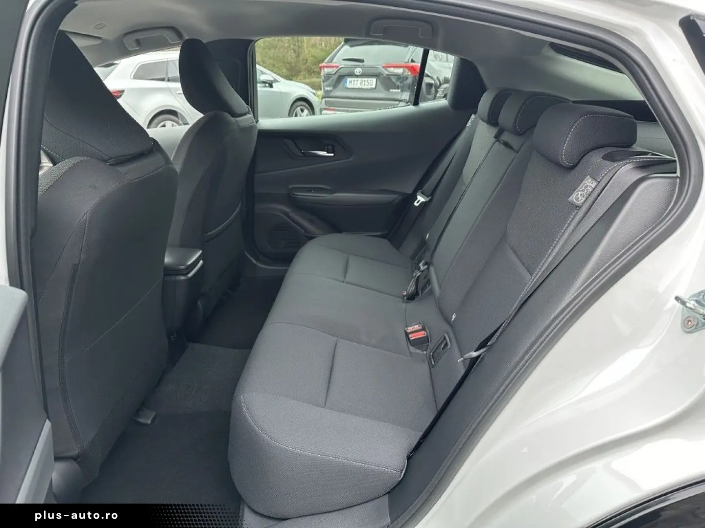 TOYOTA Prius Plug-in Hybrid Executive  Head-Up-Display