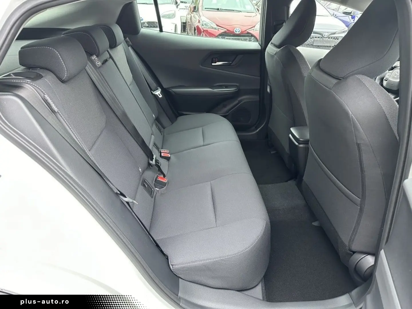 TOYOTA Prius Plug-in Hybrid Executive  Head-Up-Display