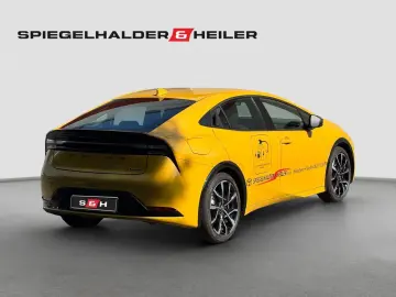 TOYOTA Prius Plug-in Executive 2.0 EU6d Plugin Hybrid 2