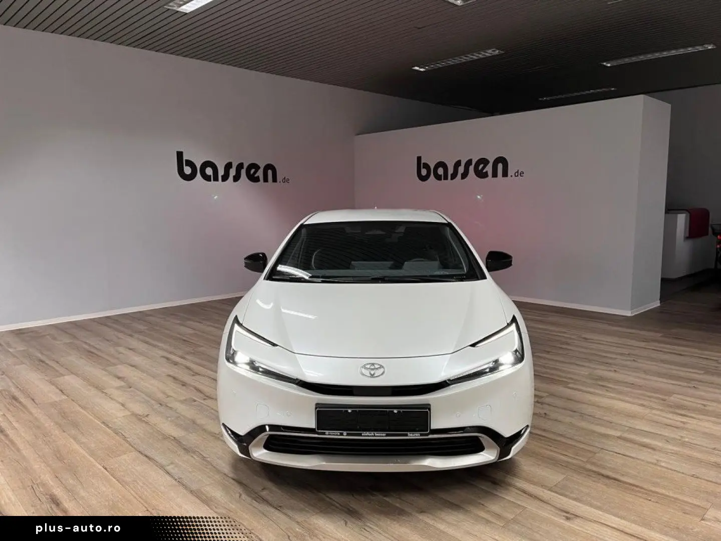 TOYOTA Prius Plug-in Hybrid Executive