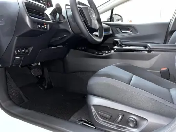 TOYOTA Prius Plug-in Hybrid Executive