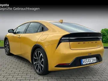 TOYOTA Prius Plug-in Hybrid Executive