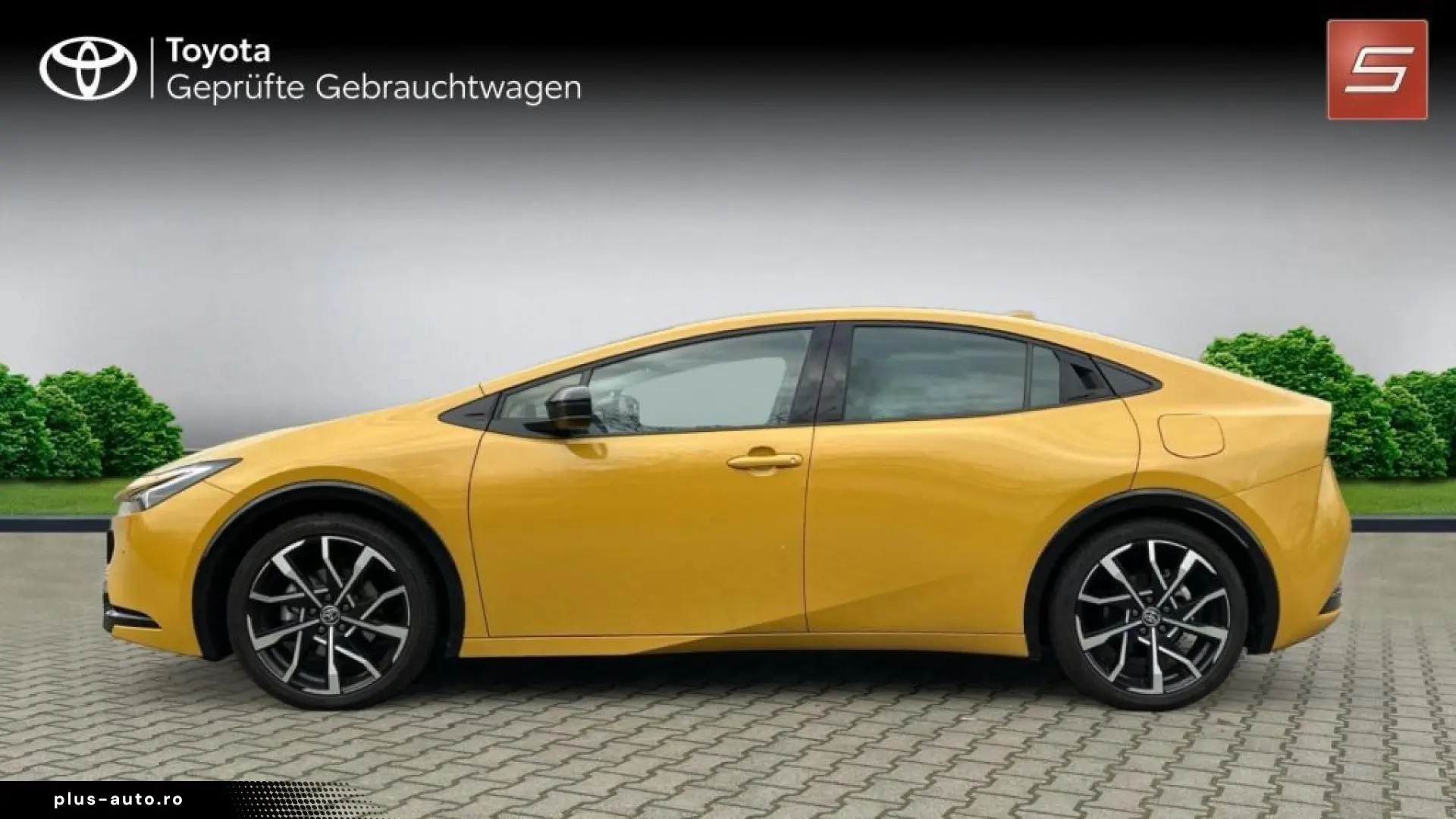 TOYOTA Prius Plug-in Hybrid Executive