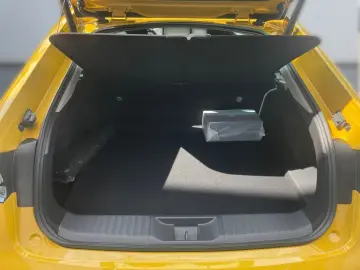 TOYOTA Prius Plug-in Hybrid Executive  Navi LED CarPlay