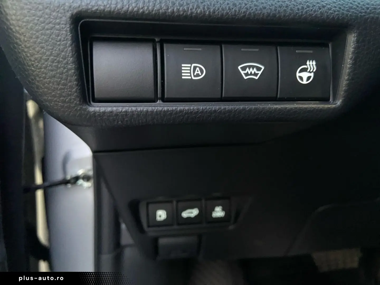 TOYOTA Prius Plug-in Hybrid Executive  Navi LED CarPlay