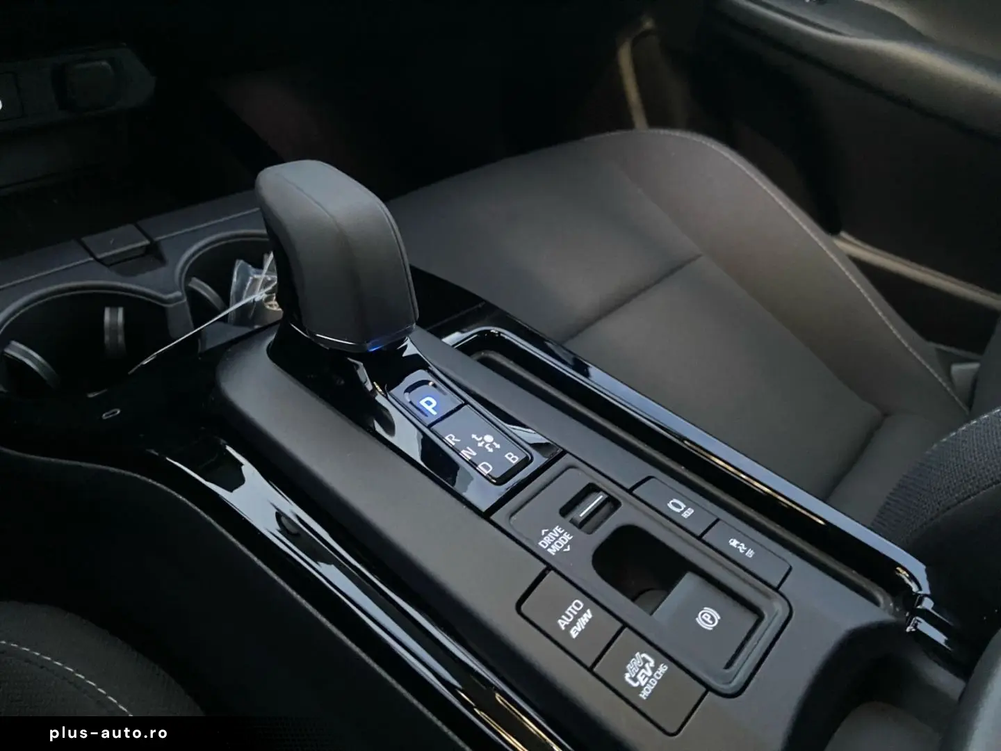 TOYOTA Prius Plug-in Hybrid Executive  Navi LED CarPlay