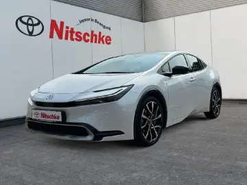 TOYOTA 2.0 Plug-in Hybrid Executive