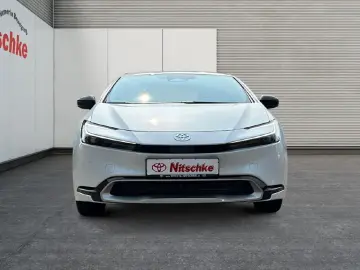 TOYOTA 2.0 Plug-in Hybrid Executive