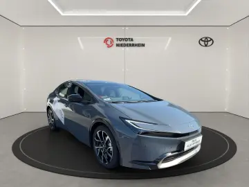 TOYOTA Prius Plug-in Hybrid Executive Winterräder