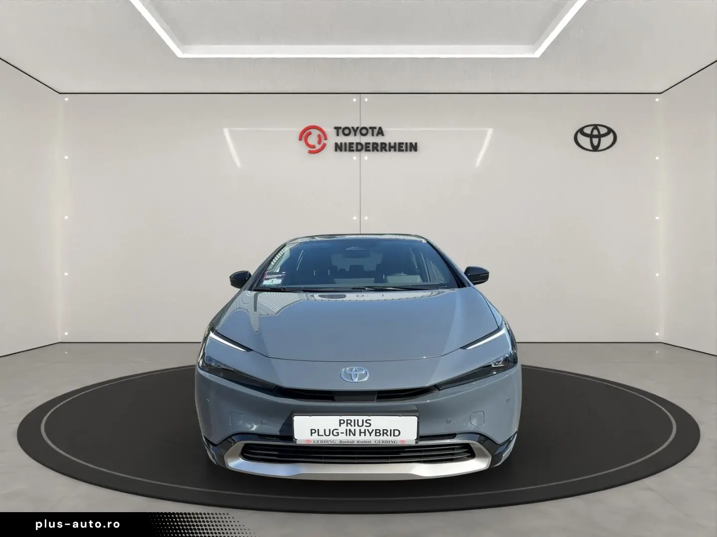 TOYOTA Prius Plug-in Hybrid Executive Winterräder