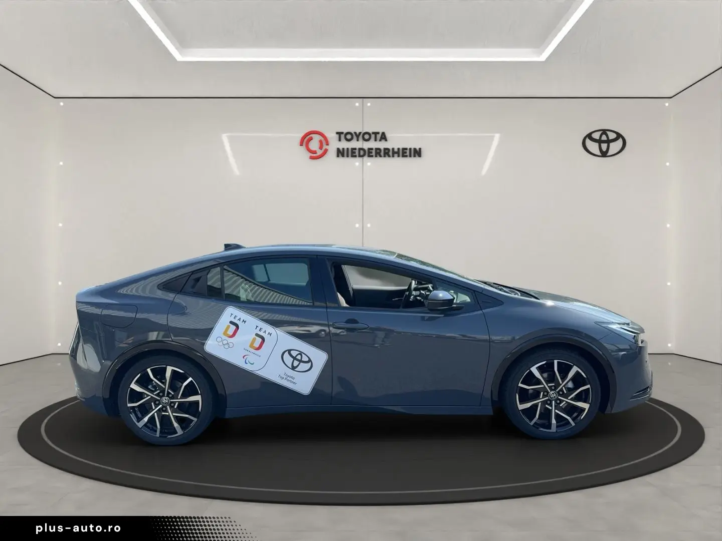 TOYOTA Prius Plug-in Hybrid Executive Winterräder