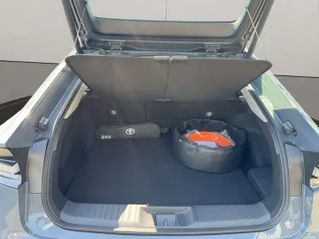 TOYOTA Prius Plug-in Hybrid Executive Winterräder