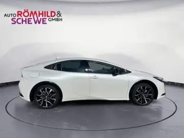 TOYOTA Prius Executive Plug-in Hybrid Top Ausstattung