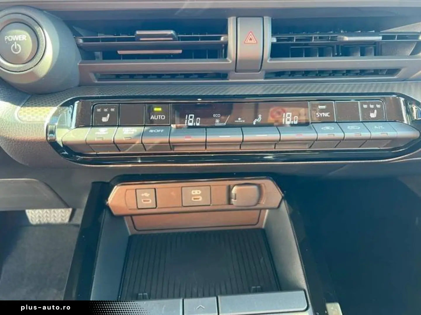 TOYOTA Prius Executive Plug-in Hybrid Top Ausstattung