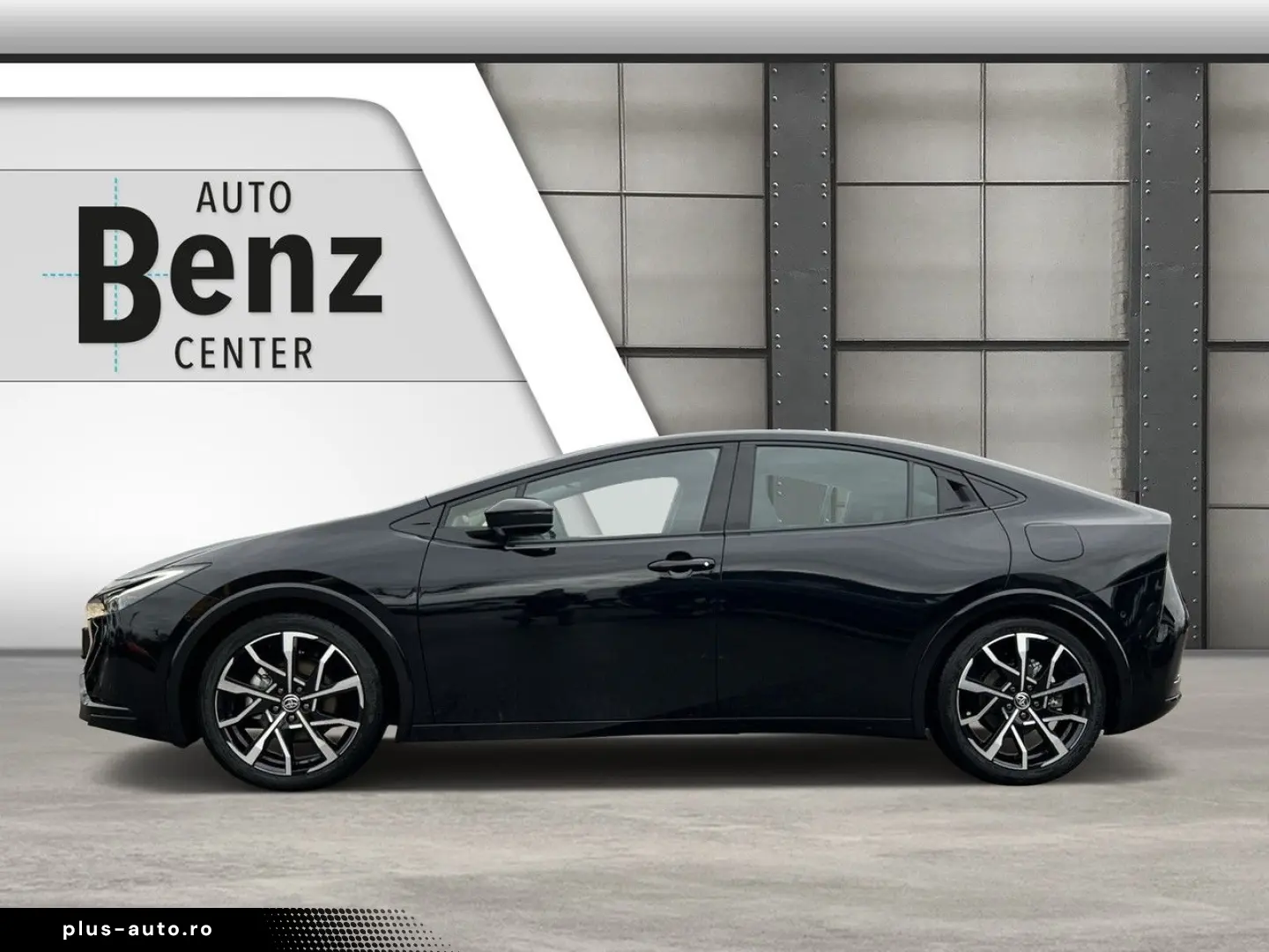 TOYOTA PRIUS PLUG-IN HYBRID ADVANCED SOLARDACH NAVI