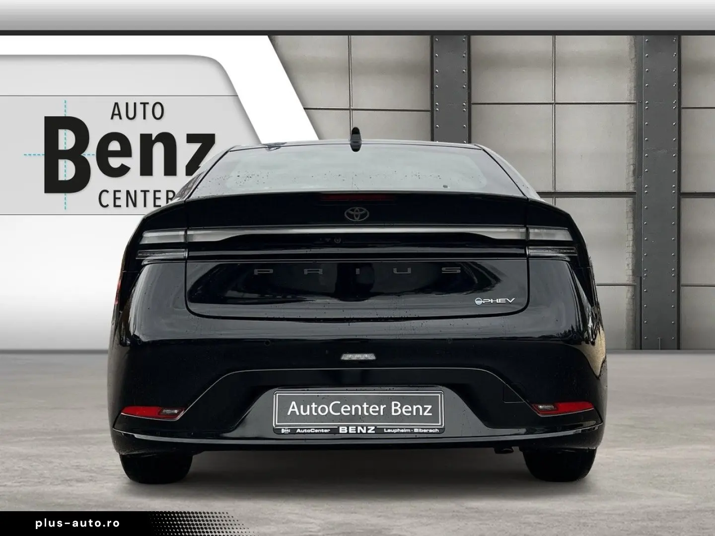 TOYOTA PRIUS PLUG-IN HYBRID ADVANCED SOLARDACH NAVI