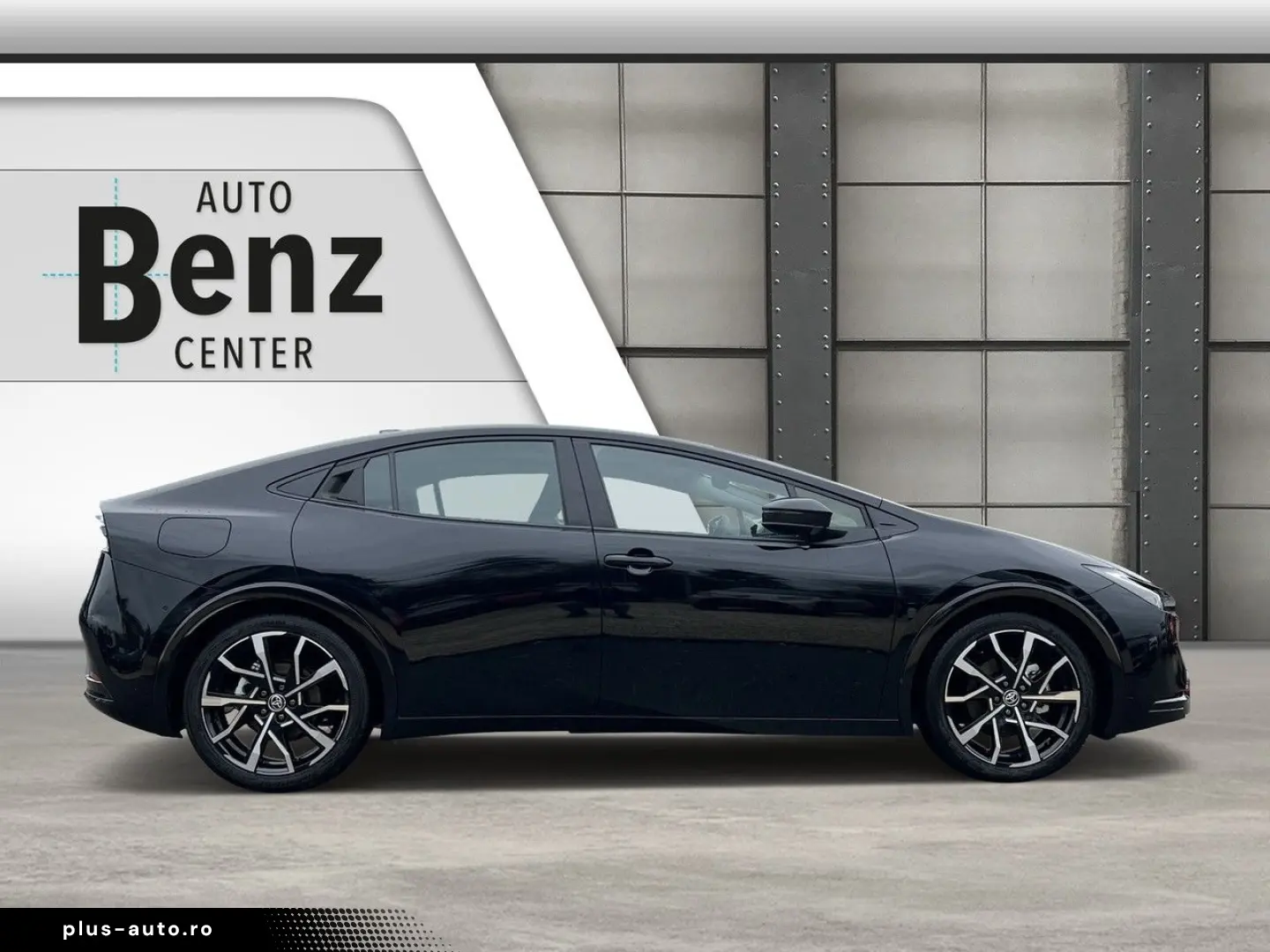 TOYOTA PRIUS PLUG-IN HYBRID ADVANCED SOLARDACH NAVI