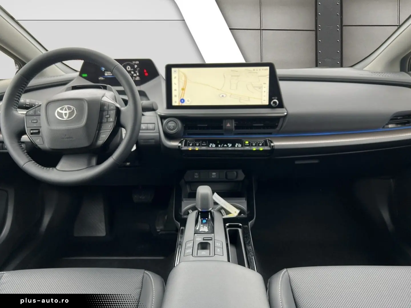 TOYOTA PRIUS PLUG-IN HYBRID ADVANCED SOLARDACH NAVI