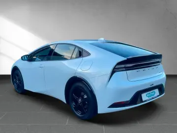 TOYOTA Prius 2.0 Plug-in Hybrid Executive  MATRIX NAVI